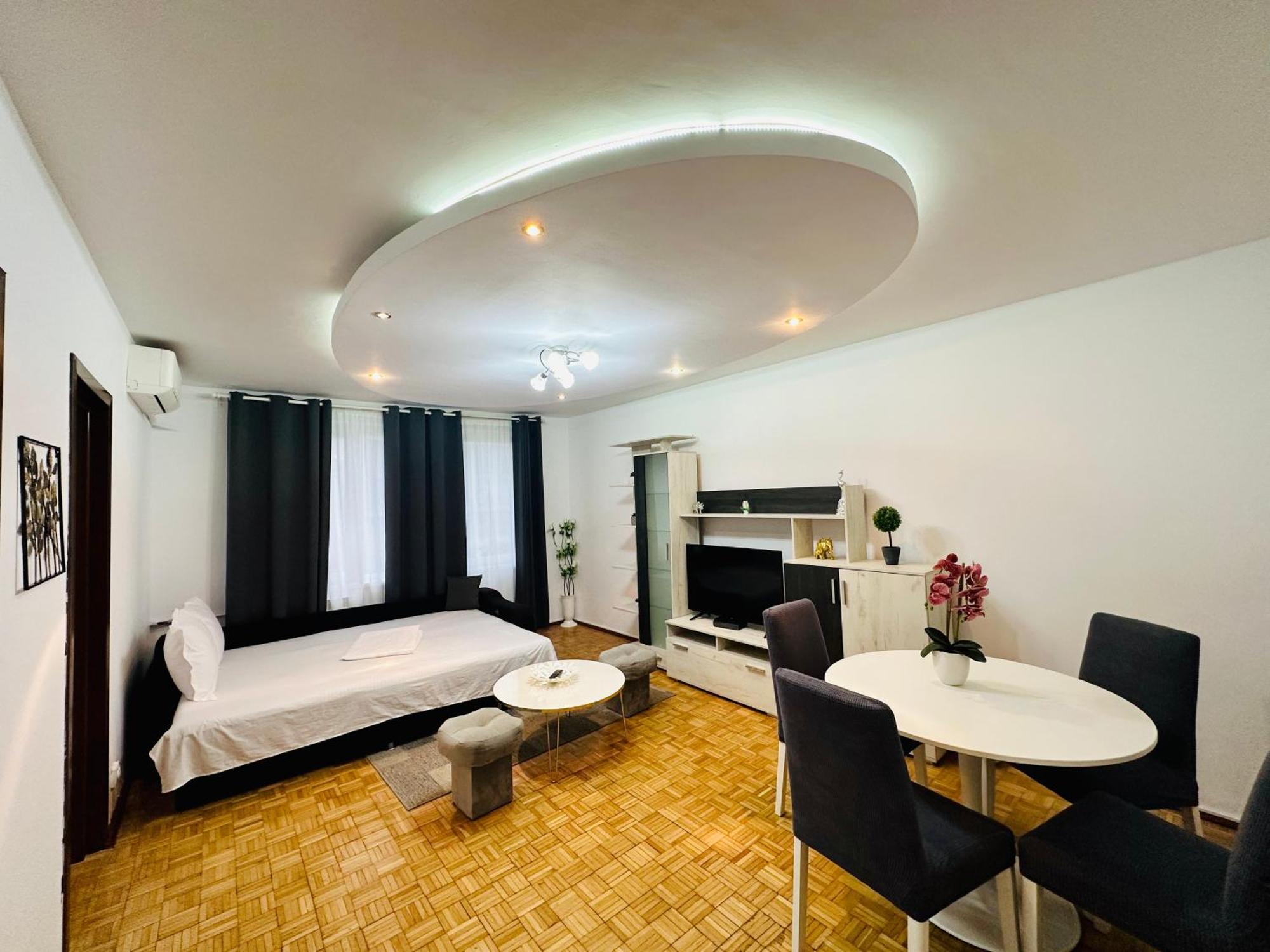 Chic Comfort 1Bdr With Landmark View - Concerthall Bucarest Esterno foto